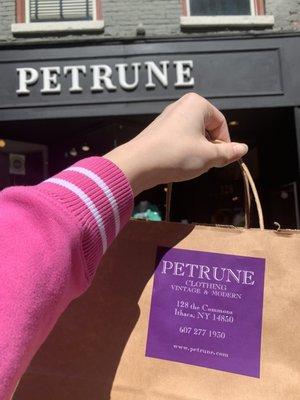 Petrune Exterior