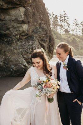 Wedding photo from Poppi Photography. Flowers were so gorgeous!