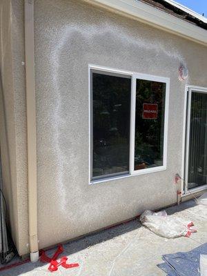 Stucco patch that blends prior to painting.