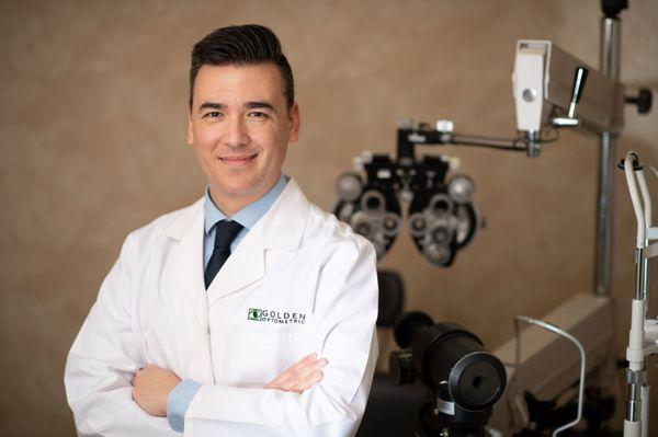 Dr. David Ardaya, Optometrist