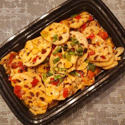 Spicy stir fried lotus root ~ so flavorful and light spicy