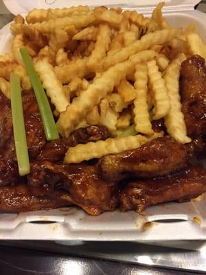 10 piece combo! Yasssss I love wings