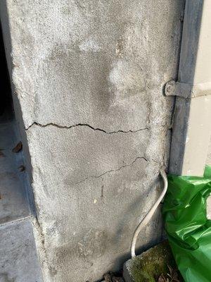 Stucco repair cracked.