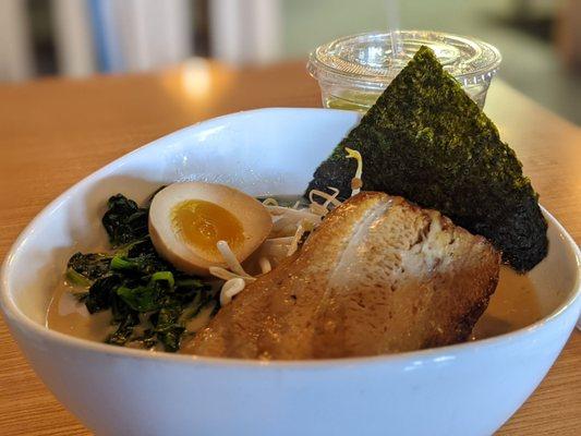 Tonkatsu ramen