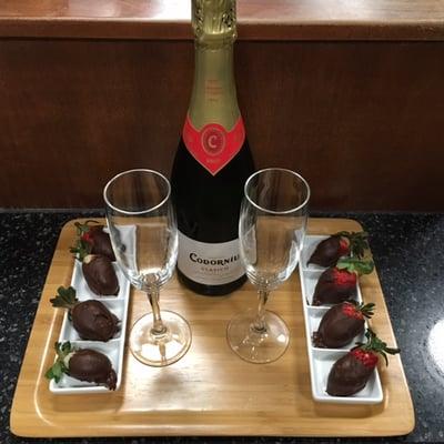 Add a Romance Package Amenity to your stay and enjoy!