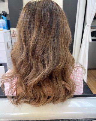 Hair balayage by Lisa