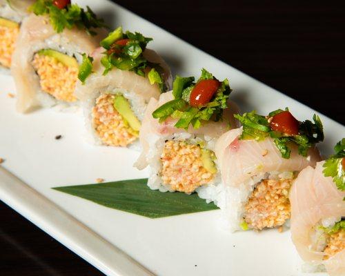 Yellowtail Surprise Roll