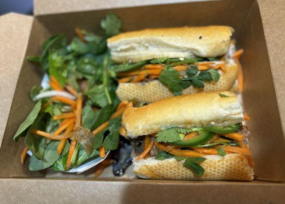 Lemongrass chicken Banh mi