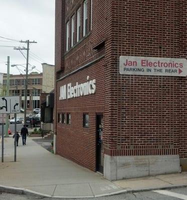 Jan Electronic Supplies Inc