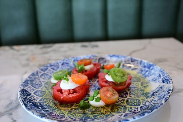 Summer tomato salad