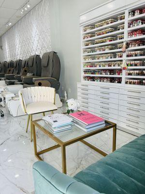 Nice and clean salon