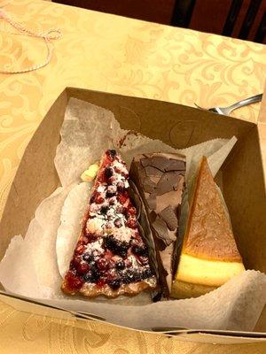 Rule Of 3: (Berry+Custard Slice/Chocolate Mousse/Pumpkin Glazed Cheesecake @ Moms)