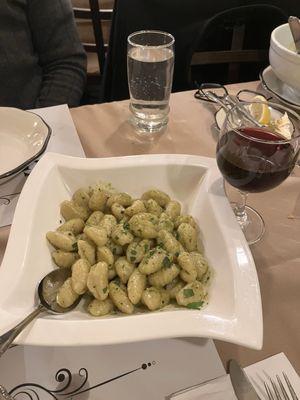 Gnocchi pesto