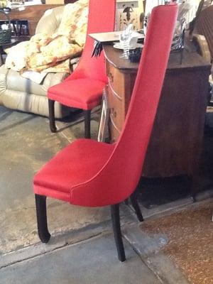 Cool retro chairs!