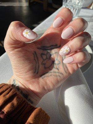 Gel X - almond shape by Anna