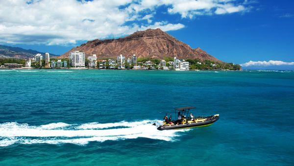 Oahu Boat Cruises