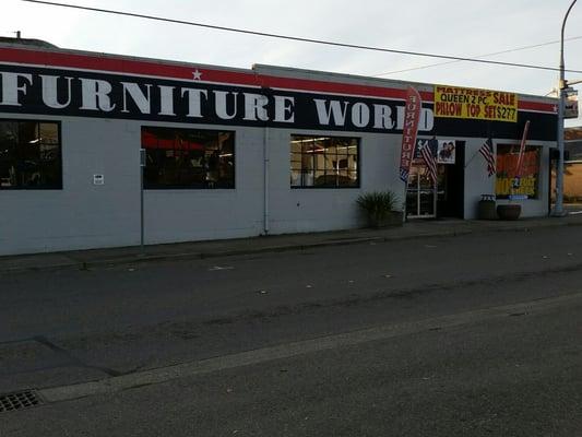 Furniture World NW