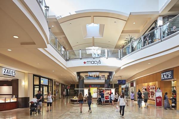 RH Mission Viejo | The Gallery at The Shops at Mission Viejo