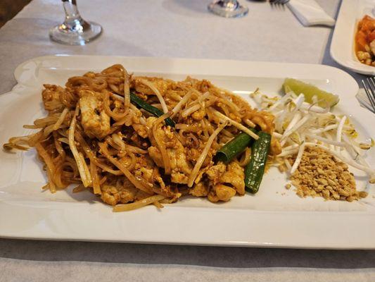 Chicken Pad Thai Delicious!