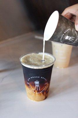 Nitro cold brew with milk