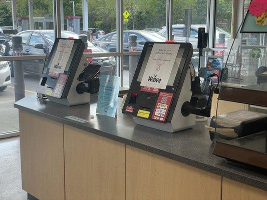 If you come to this Wawa be ready to wait in line for a long period of time, speed pay registers have been like this 3 weeks and counting.