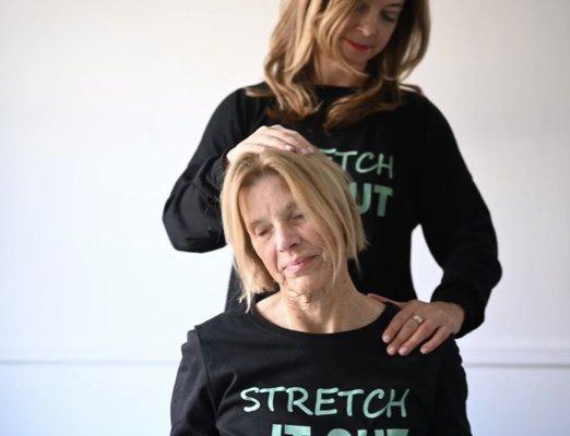 #assistedstretching #stretchtherapy #getstretched #getloose #stressreduction l