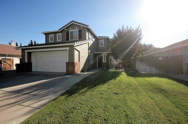 ACTIVE For Lease $3500 per month. In Livermore. Stunning Inside.