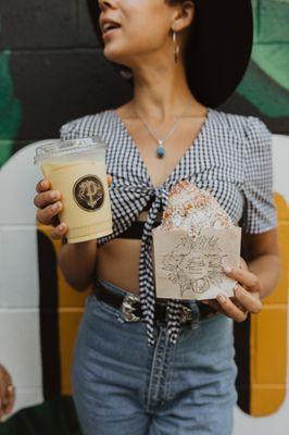 Golden Tumeric Elixir with Oatmilk & an Almond Croissant