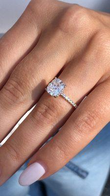 2.5 carat Elongated cushion cut diamond engagement ring