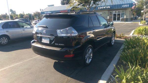 2008 Lexus RX400h purchased from K&F Auto (Picture taken elsewhere)