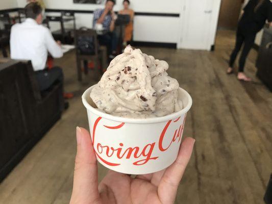 Mocha chip (chocolate froyo with ground espresso beans and bittersweet chocolate chips)