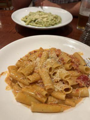 Vodka rigatoni and pasta with pesto