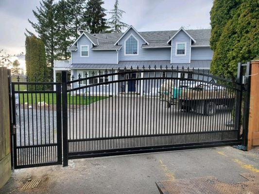 custom arch top gate