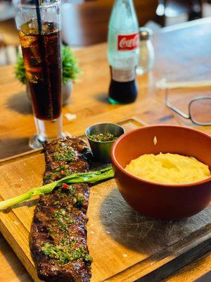 Skirt steak with mashed potatoes