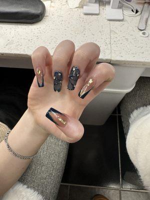 Lovely Nails Spa