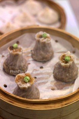 Shanghai Shao Mai 糯米烧卖 ($4.95) - pretty good. Really filling. Filled with sticky rice.