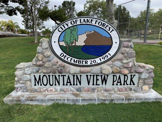 Mountain View Park sign