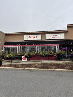 Arnie's Butcher and Gourmet Shop