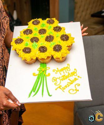 Sunflower pull apart cake