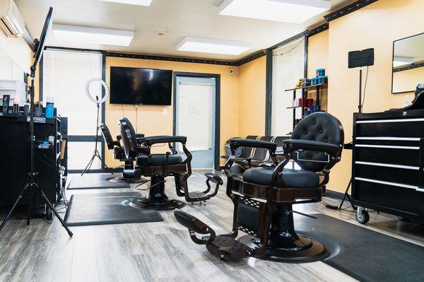 Modern barbershop on UCR campus