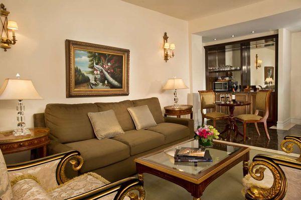 One-Bedroom Suite Living Room and Wet Bar Area