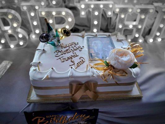 ** OUR PERSONALIZED BIRTHDAY CAKE **