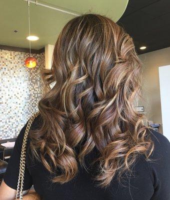 @goldwell @olaplex #ombre #balayage #hairpainting #hairmaster #gemlitescolorwash #vierafl #suntreefl #melbournefl #spacecoast #goldwellsalon