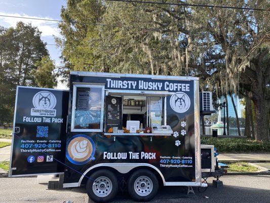 Our food truck can bring your favorite drink to your community or business.