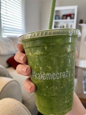 Green dream- kale, spinach, pineapple, apple, mint & coconut water