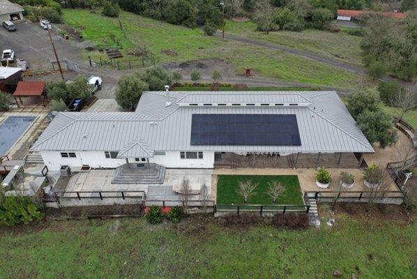 Panasonic Black in Black Panels Standing Seem Metal Roof
Healdsburg, CA