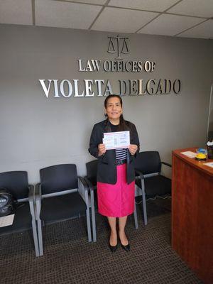 Felicidades sra. Leonarda por la aprobacion de su recidiencia por medio del proceso "parole in place" por hijo/a militar :)