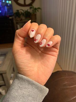 Valentine's Day nails