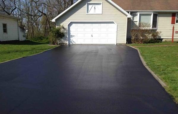 Long Island Driveway Paving - Sealcoating - City Wide Paving and Masonry