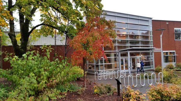 Tigard Public Library